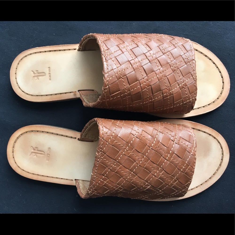 Frye Robin Woven Slide Sandals